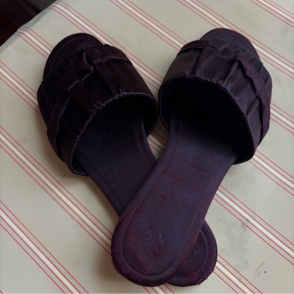 🥀 The Row Oxblood Satin "Ellen" Slide Sandals Sz EU 37.5 / US 7 🥀 - Picture 9 of 12